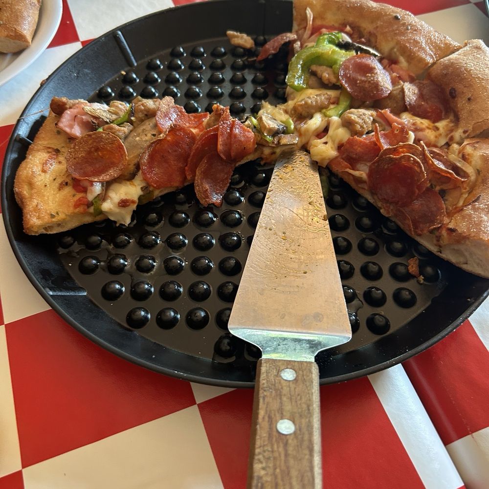 Greek’s Pizzeria - Pizza Near Me - Brownsburg, Indiana