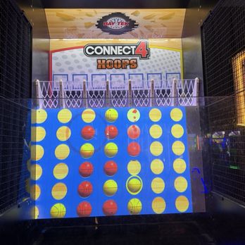 Dave & Buster's Austin - Just fix the projector it has been months, move it over - American Near Me - Austin, Texas