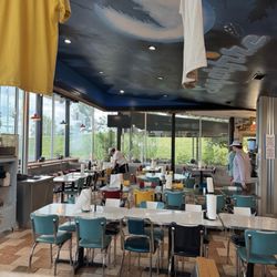 Sugarfire Smoke House - Interior