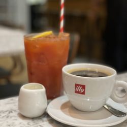 Zack's - Café Americano, and bloody Mary
