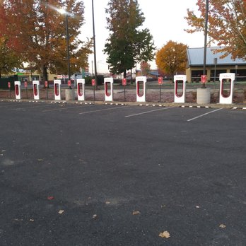 Tesla Charging Station - EV Charging Stations Near Me - Beaverton, Oregon
