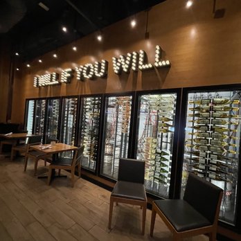 Moxies - Lounges Near Me - Plano, Texas Moxies - Lounges Near Me - Plano, Texas
