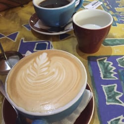 Mr. bun's - White chocolate latte