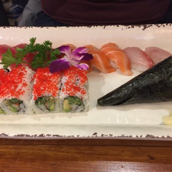 Oppa Sushi - Close up of the Sushi Regular entree. - Sushi Bars Near Me - Boston, Massachusetts Oppa Sushi - Close up of the Sushi Regular entree. - Sushi Bars Near Me - Boston, Massachusetts