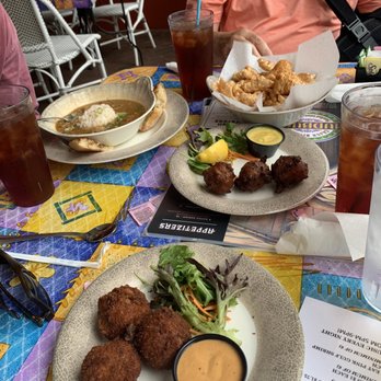 Mudbugs Cajun Kitchen - Boudin balls, Conch fritters, and pork rinds - Cajun/Creole Near Me - Sanibel, Florida