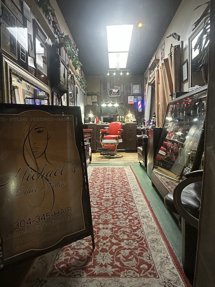 Michaels Hair Studio Logo