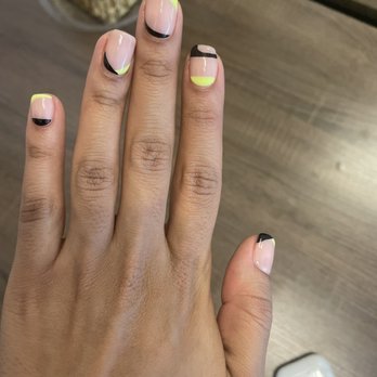 M&M Studio - Hair Salons Near Me - New York, New York