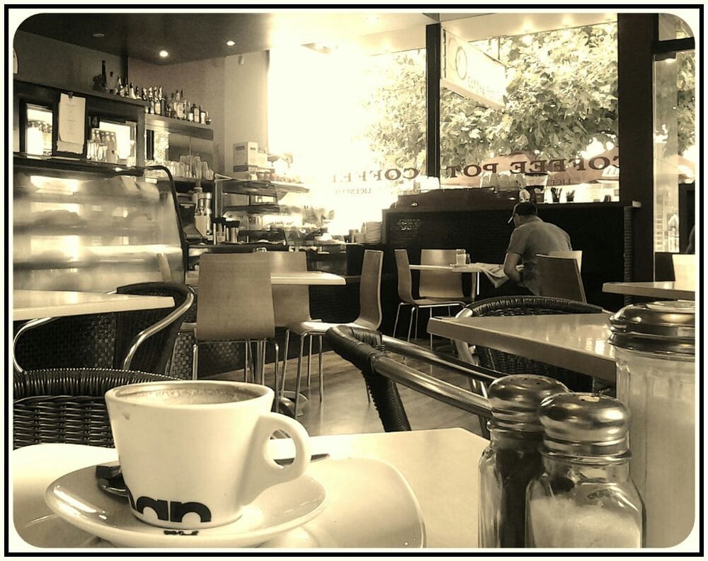 THE COFFEE POT CAFE 70 Watton St, Werribee Victoria, Australia