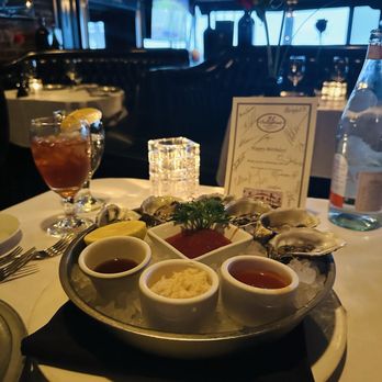 21 Oceanfront - New American Near Me - Newport Beach, California 21 Oceanfront - New American Near Me - Newport Beach, California