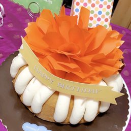 Vanilla bundt cake for a Birthday Vanilla bundt cake for a Birthday