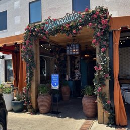 Entrance! This is a cute restaurant Entrance! This is a cute restaurant