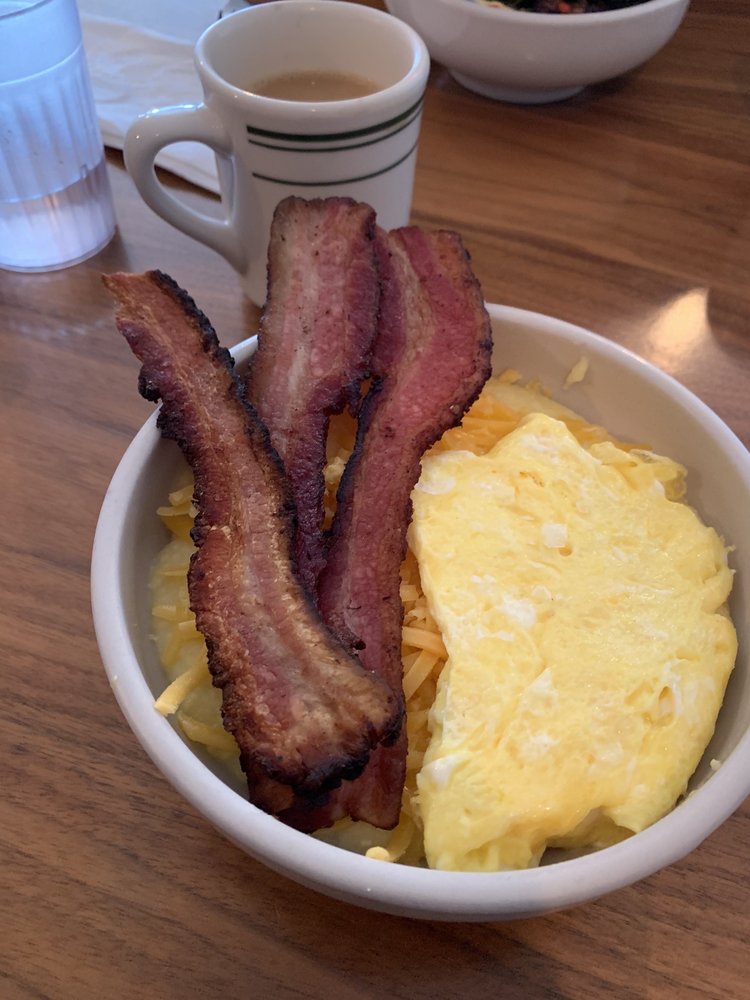 MILWAUKIE CAFE AND BOTTLE SHOP 125 Photos & 201 Reviews 9401 SE