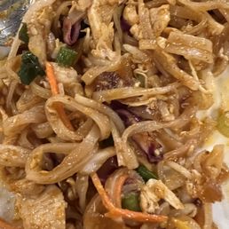 Chicken Pad Thai Chicken Pad Thai