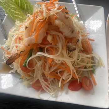 Panvimarn Thai Cuisine - Papaya Salad - Thai Near Me - Long Beach, California