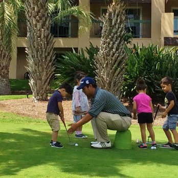 Tiny Tees Golf - Our 3 1/2 years old had a great time with the group session and we truly appreciate the time and effort from coach Trapper. - Golf Near Me - Newport Beach, California Tiny Tees Golf - Our 3 1/2 years old had a great time with the group session and we truly appreciate the time and effort from coach Trapper. - Golf Near Me - Newport Beach, California