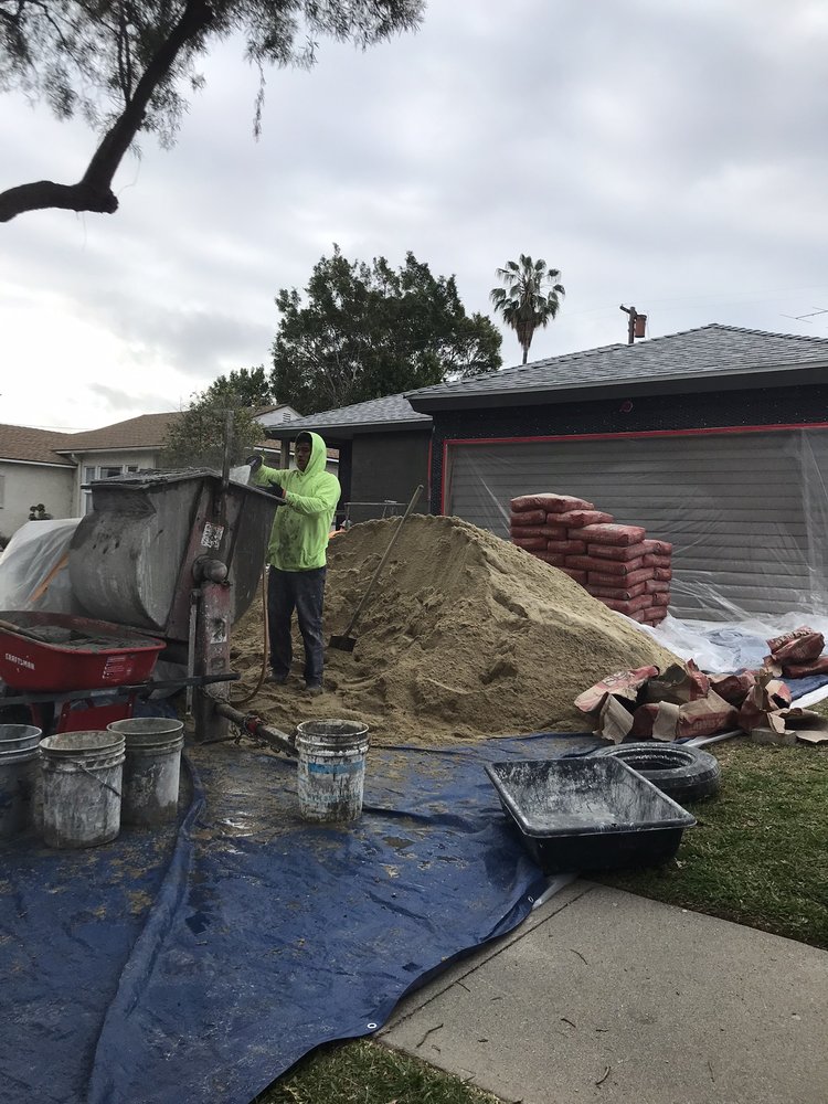 Slide of J & I Painting and Construction