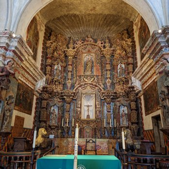 San Xavier Del Bac Mission - Indoors. - Churches Near Me - Tucson, Arizona San Xavier Del Bac Mission - Indoors. - Churches Near Me - Tucson, Arizona