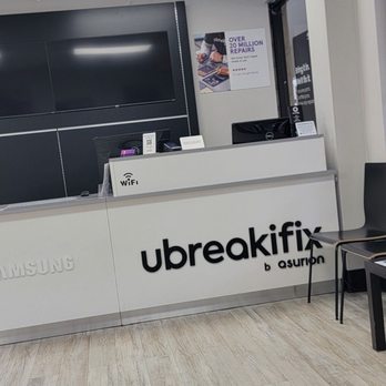uBreakiFix by Asurion - Front desk - Electronics Repair Near Me - Pembroke Pines, Florida uBreakiFix by Asurion - Front desk - Electronics Repair Near Me - Pembroke Pines, Florida