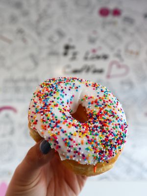 Sarah Donuts by null