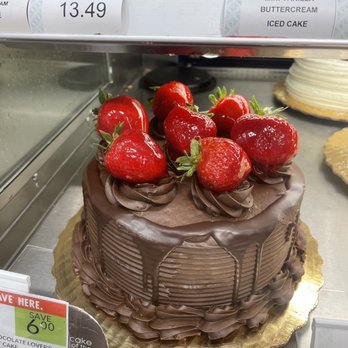 Publix - a chocolate cake with strawberries on top - Grocery Near Me - Conyers, Georgia Publix - a chocolate cake with strawberries on top - Grocery Near Me - Conyers, Georgia
