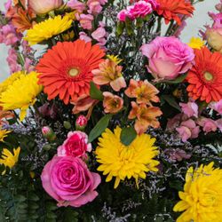 Cheswick- Oakmont Floral