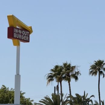 In-N-Out Burger - Fast Food Near Me - Hollywood, California In-N-Out Burger - Fast Food Near Me - Hollywood, California