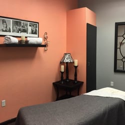 Studio 573 Salon - Studio 573 Salon and Spa Massage Room