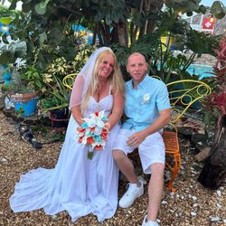 Susan and Ledif's Tropical Hideaway
