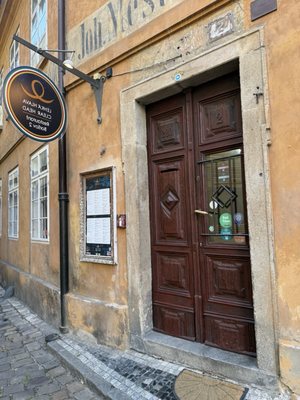 Lehká hlava - vegetarian restaurant by null