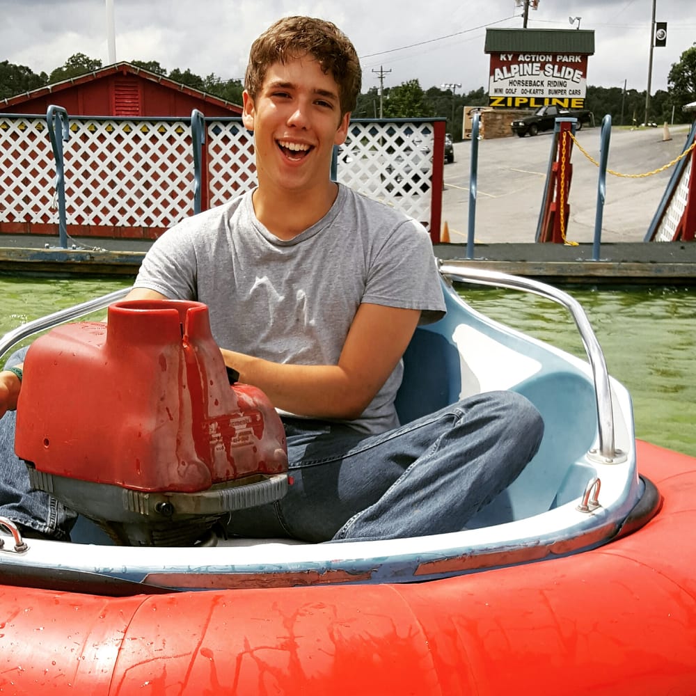Kentucky Action Park - equestrian in Cave City, KY