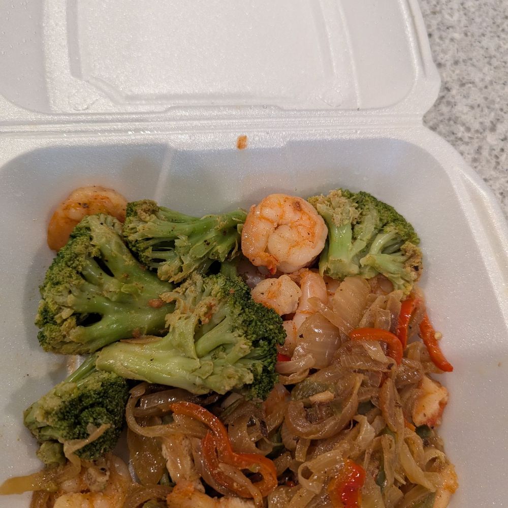 La Fiesta Mexican Restaurant - Who put large stalks of broccoli in fajitas? - Mexican Near Me - Atlanta, Georgia La Fiesta Mexican Restaurant - Who put large stalks of broccoli in fajitas? - Mexican Near Me - Atlanta, Georgia