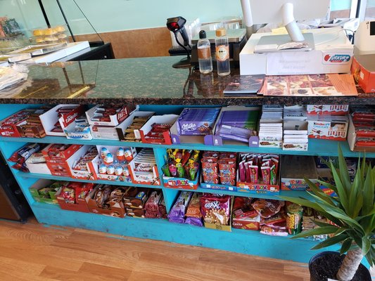 Turkuaz Mediterranean Market & Carry Out by null