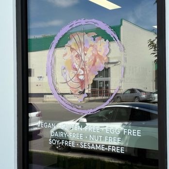 Big Fat Lion Bakeshop - Logo - Gluten-Free Near Me - Kelowna, British Columbia Big Fat Lion Bakeshop - Logo - Gluten-Free Near Me - Kelowna, British Columbia