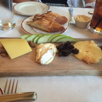 Le Diplomate - Cheese board - Brasseries Near Me - Washington, DC, District of Columbia