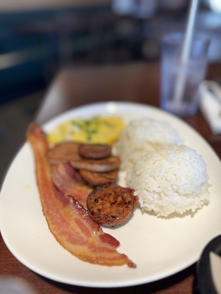 Food from Kalapawai Cafe & Deli - Kapolei