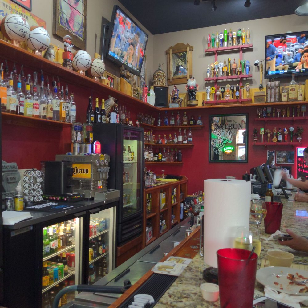 Capital Pizza - From the bar at the bend/corner near the entrance - Pizza Near Me - Lubbock, Texas