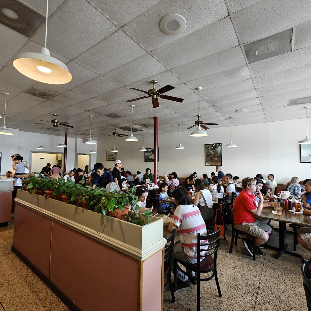 Pho 75 - Lots of seating, and very popular! - Vietnamese Near Me - Falls Church, Virginia Pho 75 - Lots of seating, and very popular! - Vietnamese Near Me - Falls Church, Virginia