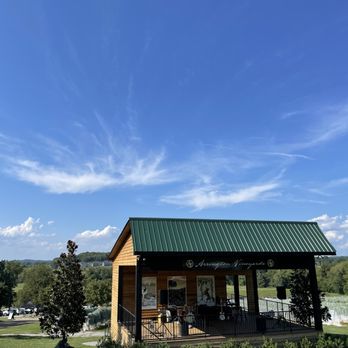 Arrington Vineyards - Wine Tasting Room Near Me - Arrington, Tennessee