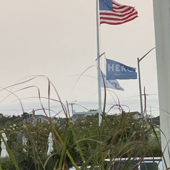 Hero Beach Club - Hotels Near Me - Montauk, New York Hero Beach Club - Hotels Near Me - Montauk, New York