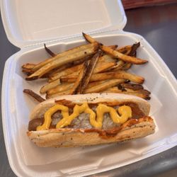 Windy City Bites - Polish meal with fries