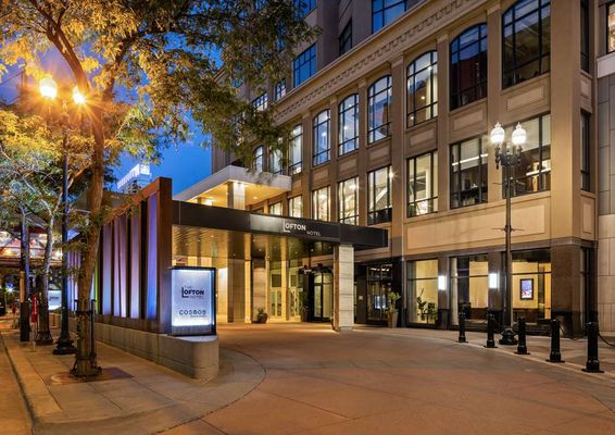 The Lofton Hotel Minneapolis, Tapestry Collection by Hilton by null