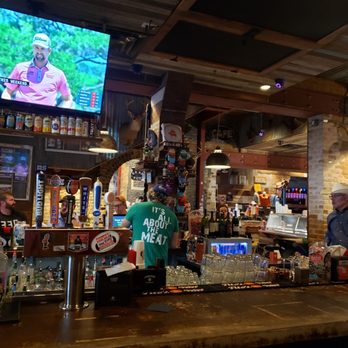 Cooper's Old Time Pit Bar-B-Que - The bar. You can order drinks while you wait in line. - Barbeque Near Me - Austin, Texas