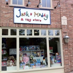 Jack & Maddy a Toy Store