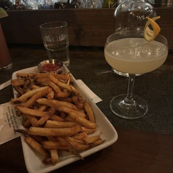 Leon's Full Service - fries - Gastropubs Near Me - Decatur, Georgia Leon's Full Service - fries - Gastropubs Near Me - Decatur, Georgia