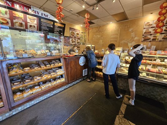 An Xuyên Bakery by null