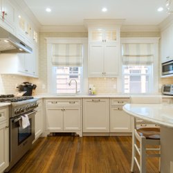 Taylor Made Cabinets - Master Craftsman Robert Taylor Specializes in Building Designer Kitchen Cabinetry for over 30yrs. Find out what else sets him apart!