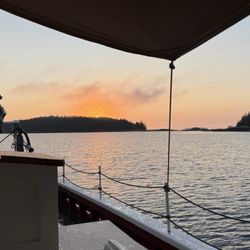 Schooner J & E Riggin - Sunrise on Penobscot Bay.