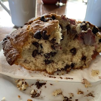 Crepeville - Strawberry Chocolate Muffin - Breakfast & Brunch Near Me - Davis, California