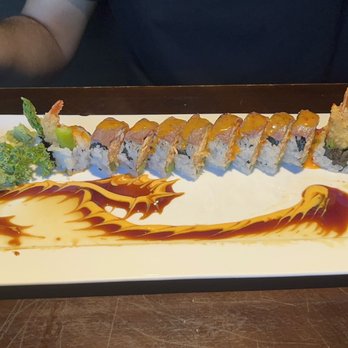 Tomo 68 - Angry Dragon Roll - Asian Fusion Near Me - Naugatuck, Connecticut