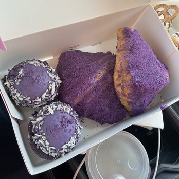 Dream Cakes - Ube croissants and cupcakes - Custom Cakes Near Me - Reno, Nevada Dream Cakes - Ube croissants and cupcakes - Custom Cakes Near Me - Reno, Nevada